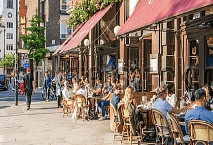 The Kings Road Chelsea area near Paul Marro Cognitive Hypnotherapy practice
